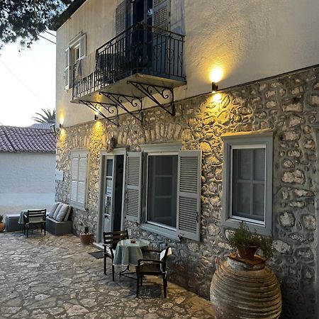 Piteoussa Rooms Hydra  Bagian luar foto