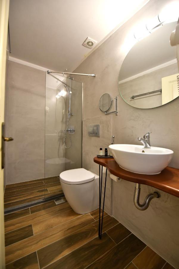 Piteoussa Rooms Hydra  Bagian luar foto