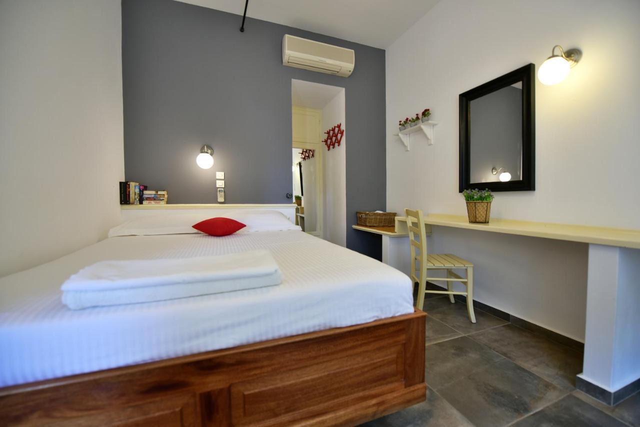 Piteoussa Rooms Hydra  Bagian luar foto