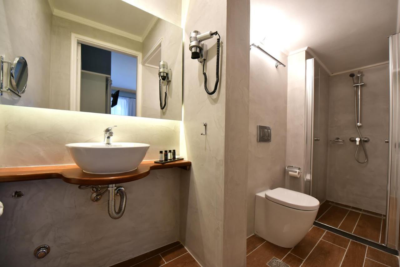 Piteoussa Rooms Hydra  Bagian luar foto