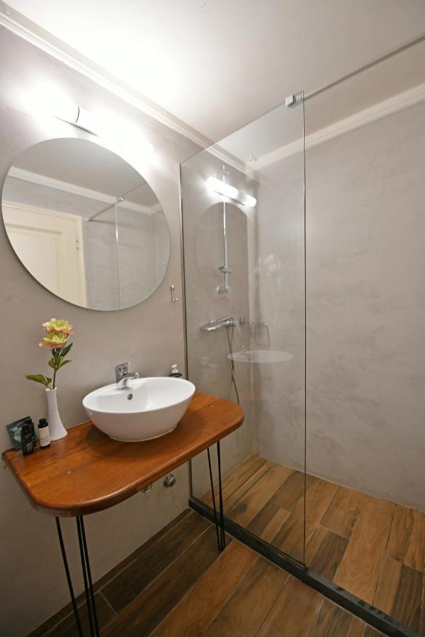 Piteoussa Rooms Hydra  Bagian luar foto